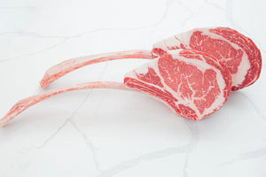 Prime & Dry-aged Black Angus Tomahawk Steak 블랙앵거스 토마호크 스테이크 32oz (2 lb)