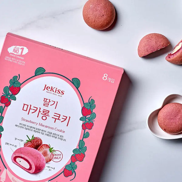 JEJU Strawberry Macaron Cookie 제주 딸기 마카롱 쿠키 8pcs. 5.64oz. (160g) Kevin's Choice