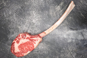 Prime & Dry-aged Black Angus Tomahawk Steak 블랙앵거스 토마호크 스테이크 32oz (2 lb)