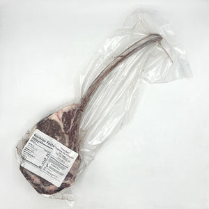 Prime & Dry-aged Black Angus Tomahawk Steak 블랙앵거스 토마호크 스테이크 32oz (2 lb)